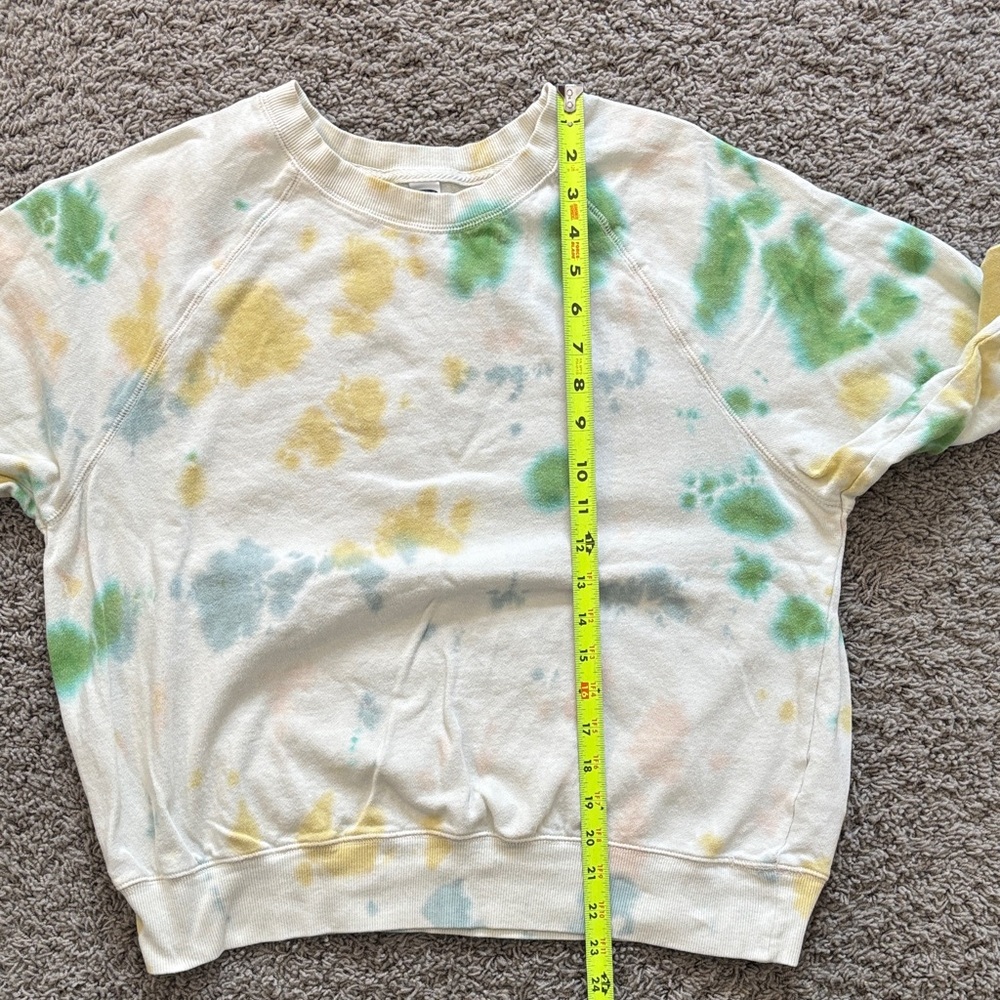 Old Navy Vibrant Tie-Dye Pullover - Picture 6 of 11